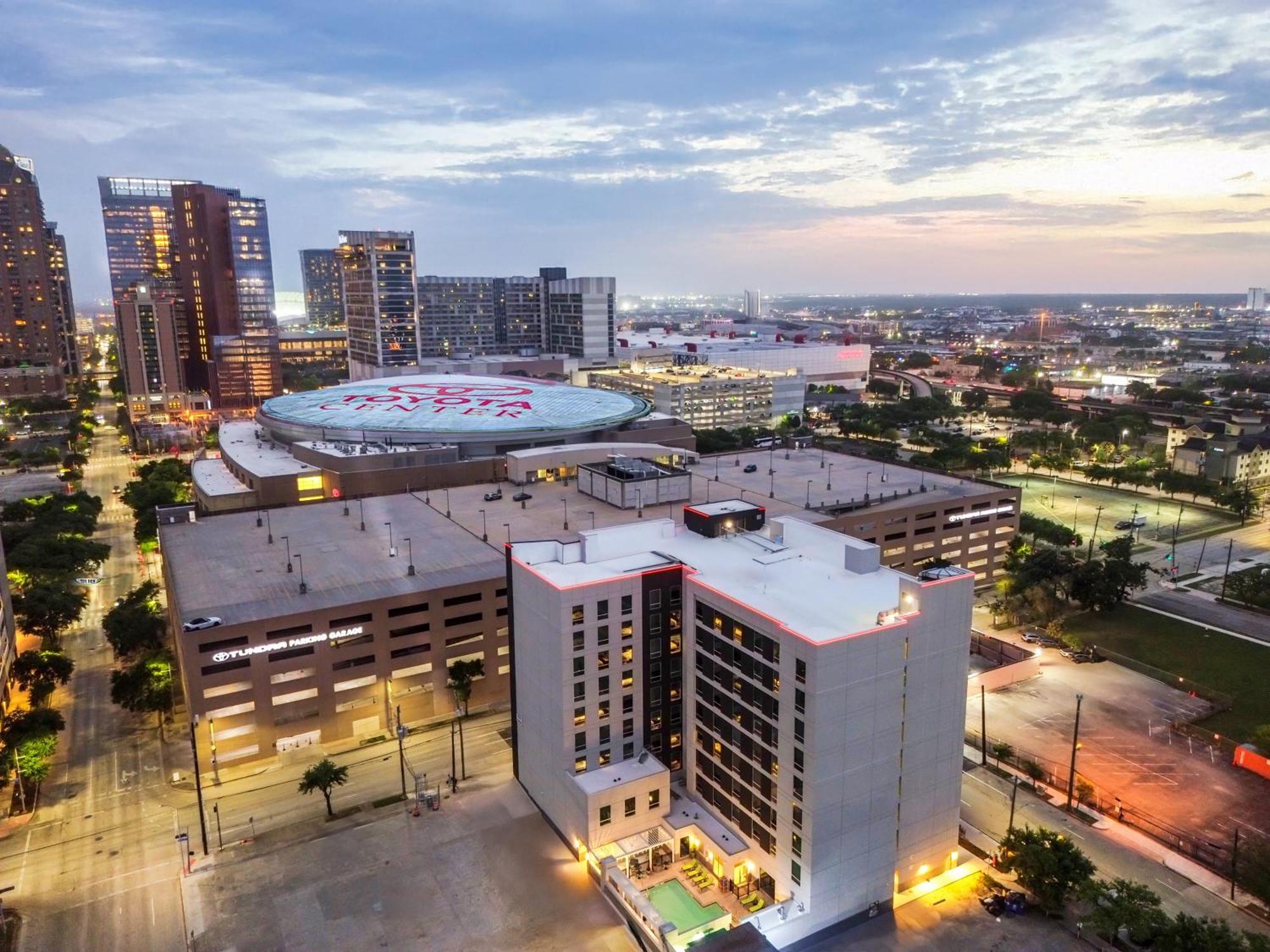Home2 Suites By Hilton Houston Downtown Convention Center Екстериор снимка