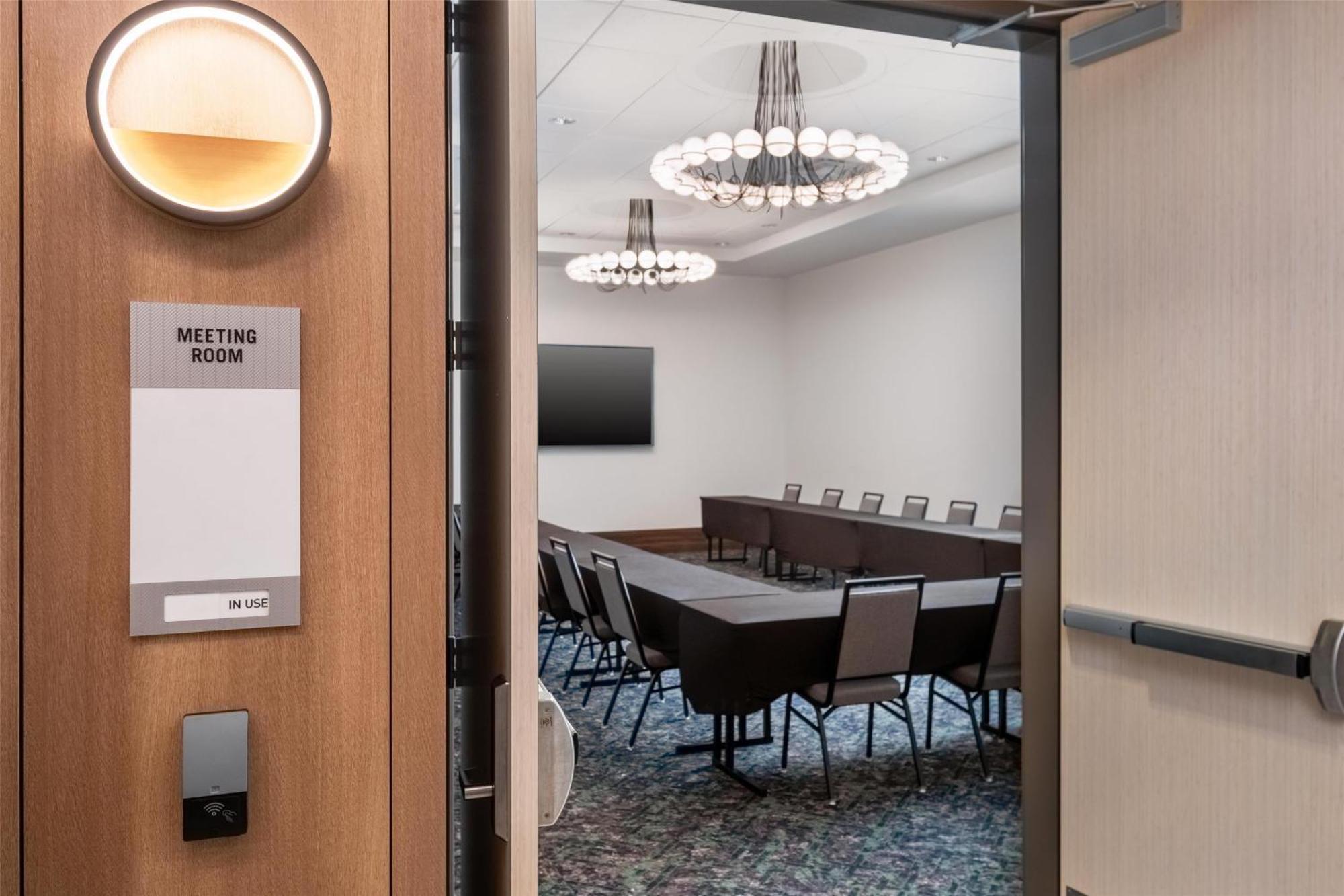 Home2 Suites By Hilton Houston Downtown Convention Center Екстериор снимка